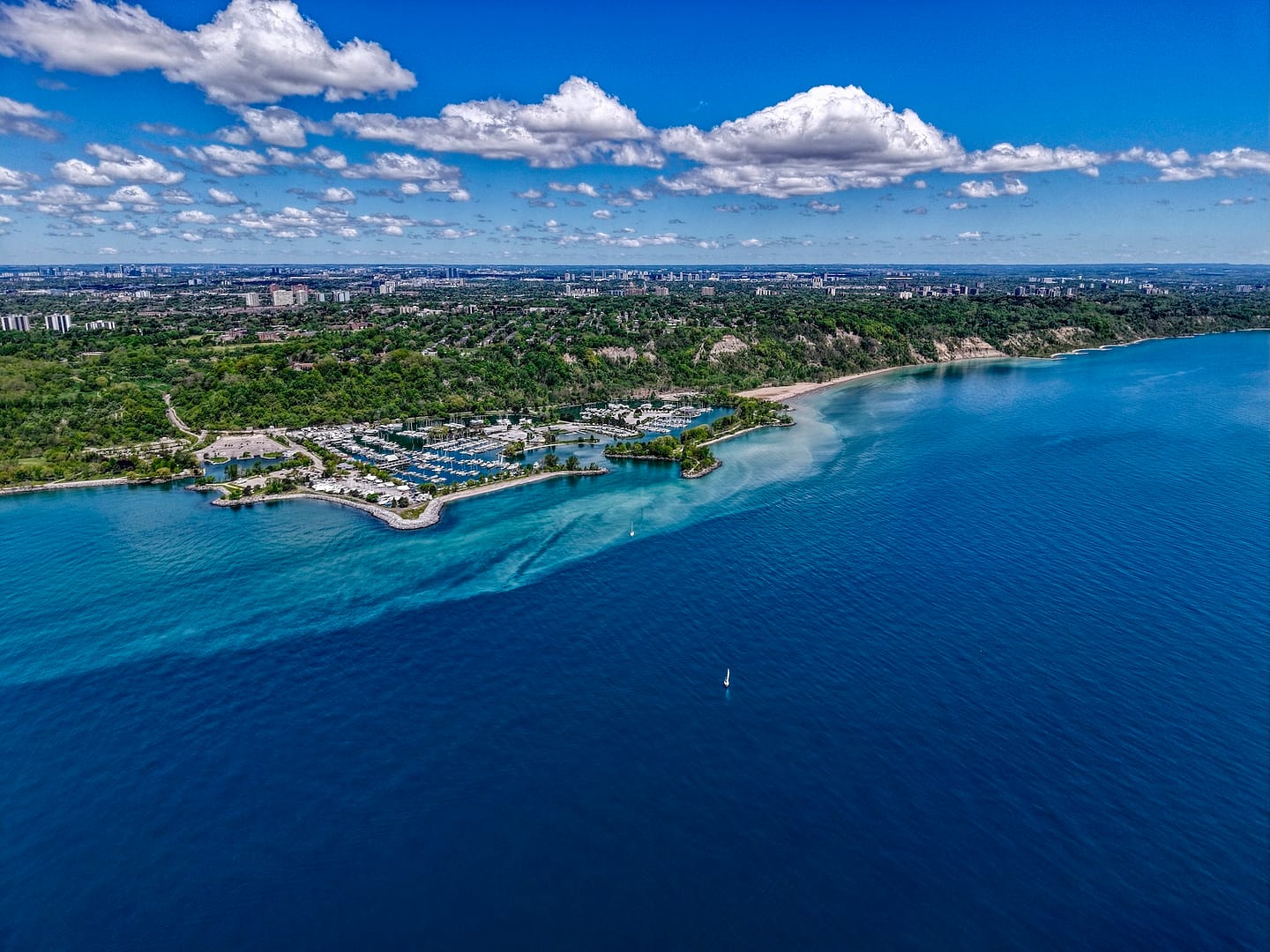 Top 10 Reasons Why Professional Real Estate Photography Can Help Sell Listings Faster