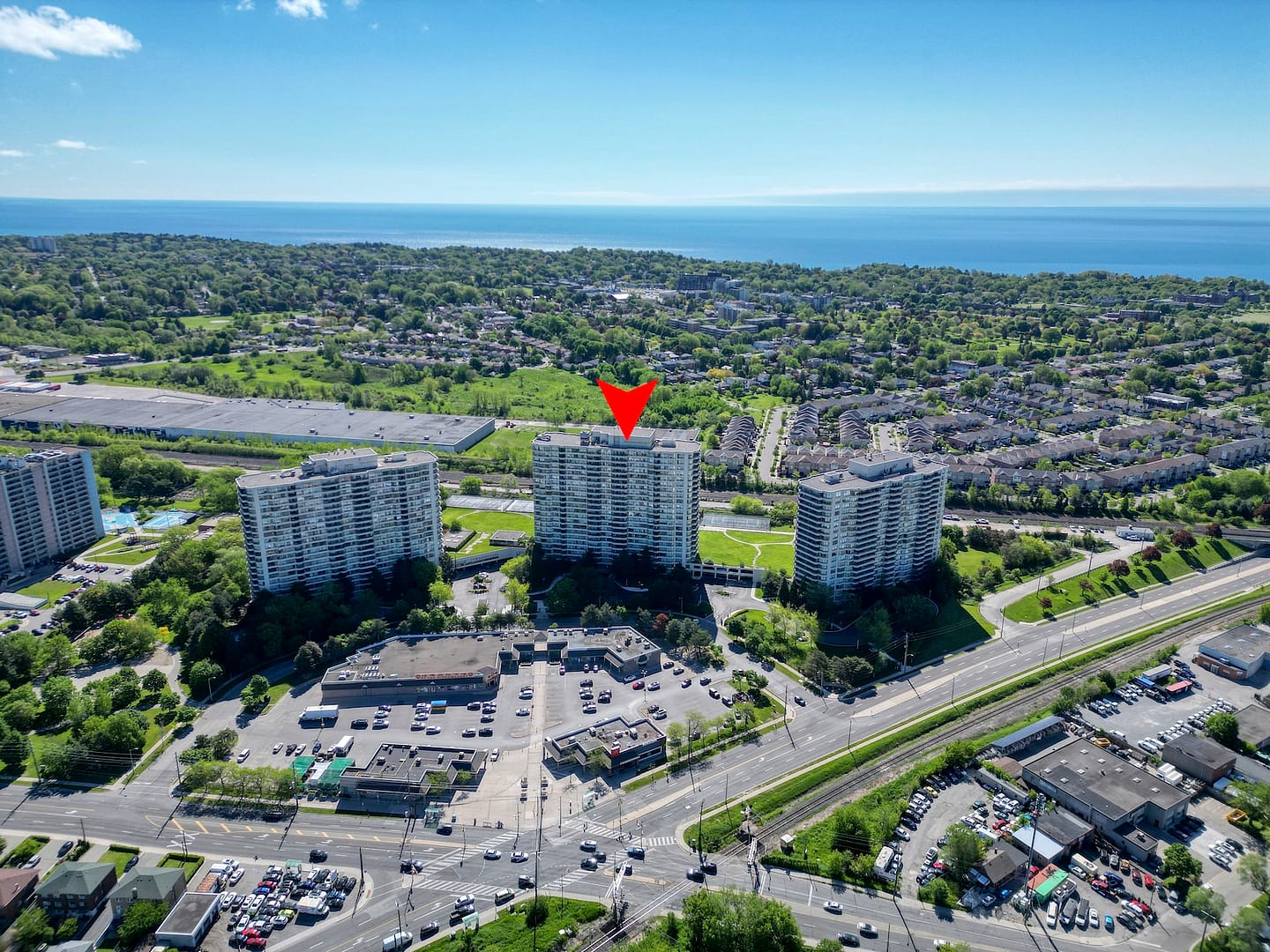 When Drone Photography Helps GTA Listings (And When It Doesn’t)