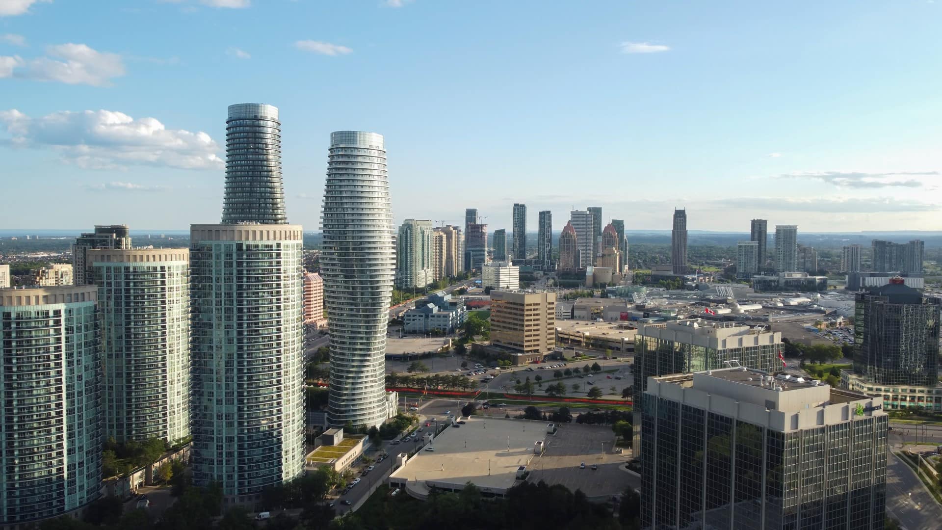 Maximizing Property Appeal: How Drone Services Offer Stunning Aerial Views of Real Estate Listings
