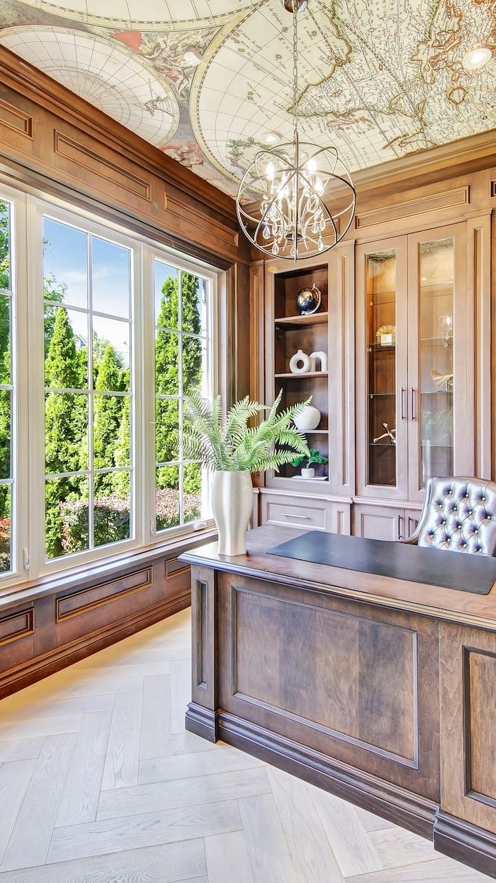 Don't for MLS: vertical interior crop that cuts off room width and flow