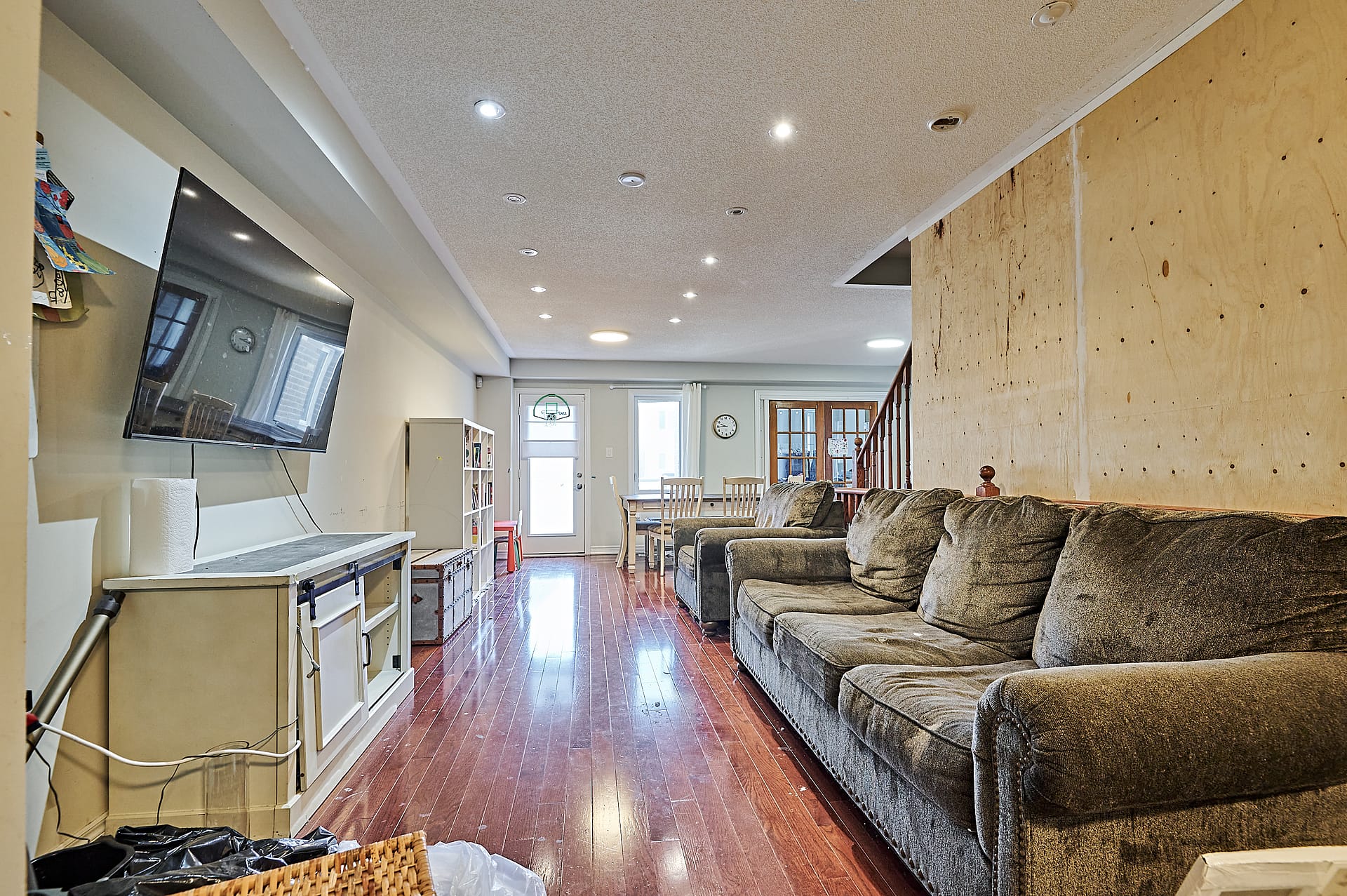 Living room before decluttering and prep for real estate photography